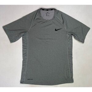 Nike Pro Dri-Fit Activewear T-shirt Men Medium Gray Short Sleeve